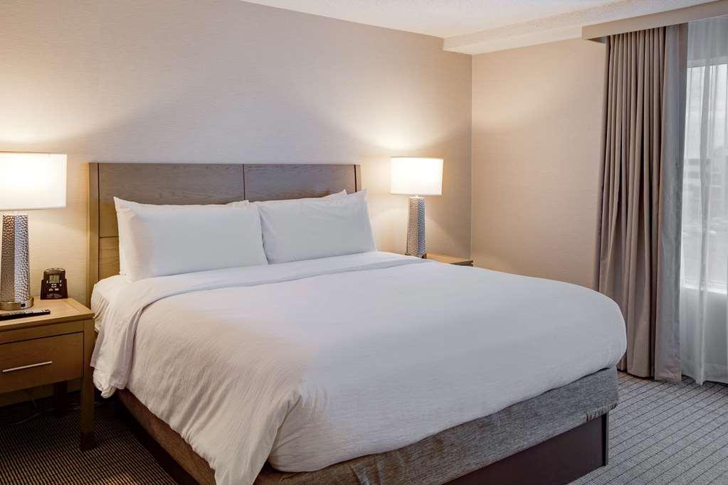Embassy Suites By Hilton Columbus Dublin Oda fotoğraf