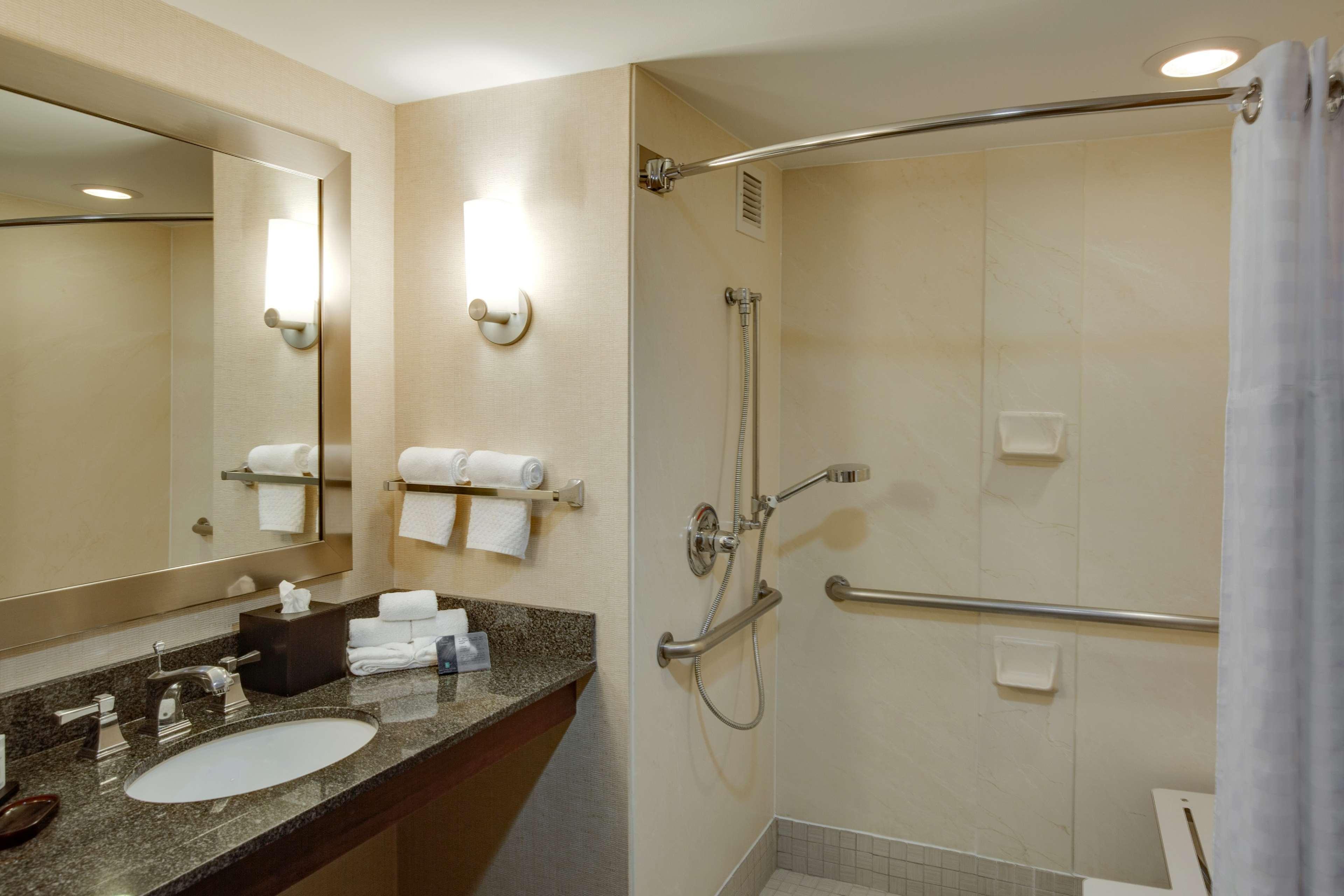 Embassy Suites By Hilton Columbus Dublin Dış mekan fotoğraf